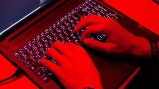 Der Laptop ist ständiger Begleiter vieler Arbeitnehmer.