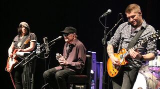 <p>Mitch Ryder rockte das Bensheimer Parktheater.<br></p>