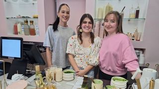 Aleksandra Mandic, Emilia Gajewska und Michelle Gusdorf (v.l.) von Brio Matcha arbeiten ständig an der Qualität ihrer Produkte.