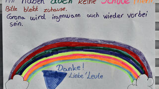 Hinweisschild an einer Schule im Kreis Bergstraße aus dem Frühjahr 2020. Bild: Dietmar Funck
