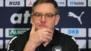 Bundestrainer Alfred Gislason möchte seine WM-Analyse nicht mit der Öffentlichkeit teilen.