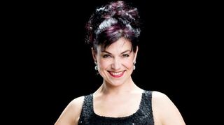 Am Donnerstag präsentiert Anna Krämer Chanson unter dem Motto "Créme de la Krämer" im Lorscher Theater Sapperlot.