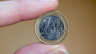 Zusammen mit den nationalen Zentralbanken des Euroraums prüft die EZB die mögliche Einführung eines digitalen Euro.