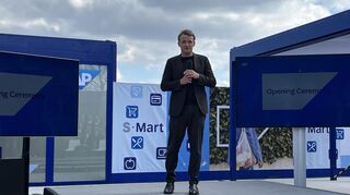 Will das Konzept ausbauen: SAP-Chef Christian Klein, hier bei der Eröffnung des S.Mart-Store.