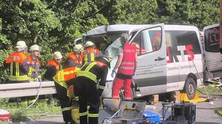 Auf der A5 kam es am Donnerstagnachmittag zu einem schweren Unfall.