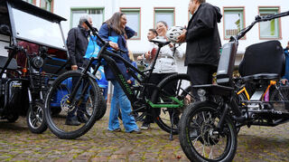 Kein Glück mit dem Wetter hatten die Veranstalter der Fahrradmesse im Hof des Landratsamtes in Heppenheim.