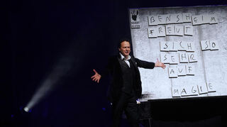 Dr. Harry Keaton war mit seiner Show „The Brain“ zu Gast im Bensheimer Parktheater.