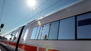 Fast alle Züge im Fern- und Regionalverkehr verfügen laut Bahn mittlerweile über Klimaanlagen.
