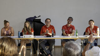 Der Vorstand mit Maike Gröger, Jennifer Bender, dem Bürger-Funken-Vorsitzenden Andreas Paul, Sascha Günthner und Yvonne Hanisch.