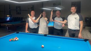 Die Pool Knights haben in der Relegation den Aufstieg in die Verbandsliga geschafft: v.l. Michael Schneider, Kapitän Marc Proissl, Dieter Neumann, Nick Neubacher.