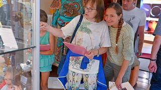 Viele Gäste nutzten die Gelegenheit, um bei freiem Eintritt die Sammlung des Museums zu betrachten.