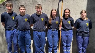 Eine Delegation aus Elmshausen und Lautern nahm am Kreiszeltlager der Jugendfeuerwehren teil.