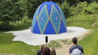Das Kunstwerk mit dem Namen Sabìr im "Arte Sella".