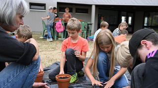Die Umweltberatung des Abwasserverbandes Oberes Gersprenztal hatte die Lindenfelser Ferienspielkinder eingeladen.