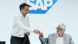 Christian Klein (l.) mit Förderer Hasso Plattner, Mitgründer und langjähriger Aufsichtsratsvorsitzender von SAP.