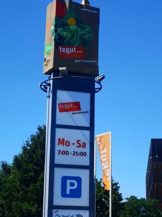 Der weithin sichtbare Werbepylon wird bald nicht mehr im Daubhart benötigt.