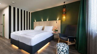 Blick in ein Zimmer des Achat Hotels in Reilingen (Archivbild).