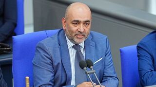 Grünen-Politiker Nouripour spricht sich für einen neuen Wahlrhythmus in der deutschen Politik aus. (Archivbild)