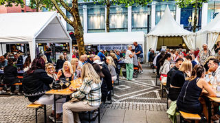 Das Weinfest „Wein & Genuss“ wartet mit Weinen und kulinarischen Spezialitäten auf.