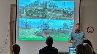 Geschäftsführer Martin Schaarschmidt stellte in der Bürgerversammlung in Gadernheim die Arbeit des Landschaftspflegeverbandes Bergstraße vor.