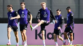 Für die DFB-Elf geht es nach Bratislava zum Auftakt in der WM-Qualifikation.