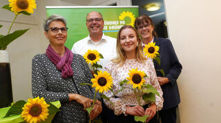 In Zwingenberg hat sich ein Ortsverband von Bündnis 90/Die Grünen gegründet. Unser Bild zeigt den Gründungsvorstand (von links): Tanja Simon-Gebhardt, Stefan Juchems, Sophia Kriesch und Evelyn Berg. Auf dem Bild fehlt Sybille Kaiser, die in Abwesenheit gewählt wurde.