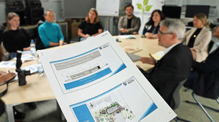 Bei einer Pressekonferenz stellte der Kreis Bergstraße die Pläne für die neue Mensa der Schillerschule vor.