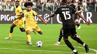 Adeyemi traf mit einem feinen Schuss zur Führung für den BVB.