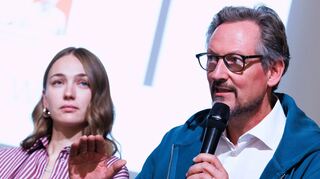 Der Kabarettist und Mediziner Eckart von Hirschhausen unterstützt das Projekt.