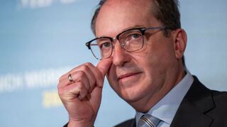 Bundesinnenminister Alexander Dobrindt will beim Thema Migration weiter Druck machen und die europäische Asylpolitik «schärfen und härten» - konkrete Ergebnisse gab es beim Treffen mit seinen Amtskollegen in München aber keine.