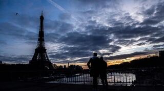 Bei Touristen beliebt: In Paris sollen mehr als 90.000 Ferienunterkünfte gelistet sein.