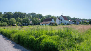 bbe, Fehlheim, Grundstück am Ortsausgang an der Rodauer Straße neben Metzgerei Mehl, ,, Bild: Thomas Neu