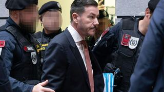 Zahlreiche Journalisten verfolgten den Auftakt des Prozesses gegen René Benko.