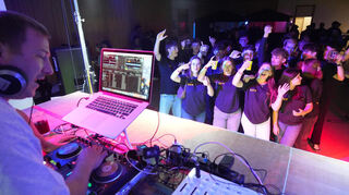 DJ Boris Winkler unterhielt die Gäste bei der Kerwe-Party in Gadernheim.