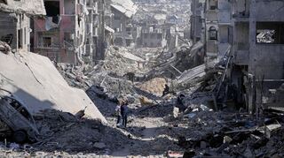 Der Wiederaufbau soll nach US-Angaben zunächst nur in den Zonen beginnen, die nicht unter der Kontrolle der Hamas stehen.