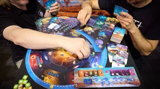 Das gemeinsame Spielen hat neben Spaß und Unterhaltung viele weitere Funktionen.