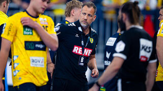 Löwen-Trainer Maik Machulla (Mitte).