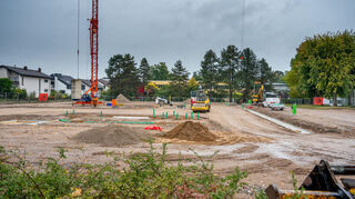 Nur einen Katzensprung entfernt von der neuen Kita entsteht an der Kiefernstraße die neue Grundschule.