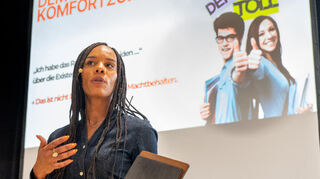 Keynote-Referentin war die Kommunikationsexpertin Aisha Camara.