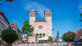 Die FWG-Mitglieder sprachen auch über die ausstehende Entwicklung am Bensheimer Marktplatz.
