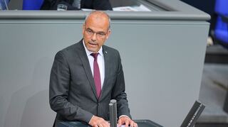 Der AfD-Abgeordnete Rainer Rothfuß war nach eigenen Angaben schon vor einem Jahr bei einem Treffen in Russland mit Anwesenheit Medwedews. (Archivbild)