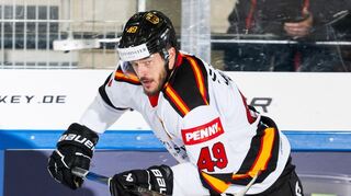 Lukas Kälble leitete den deutschen 1:1-Ausgleichstreffer ein. Der gebürtige Mannheimer musste das Spiel später angeschlagen abbrechen.