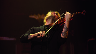 Mit Leidenschaft spielt David Garrett seine Geige im Sommer 2026 kommt er in den Schlossgarten.