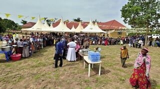 Anlässlich der Segnung einer Ordens-Zweigstelle wurde ein großes Fest gefeiert.