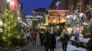 Der Heidelberger Weihnachtsmarkt wird am 24. November eröffnet und läuft bis zum 22. Dezember.