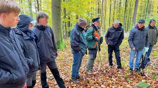 Die Ortsbeiräte treffen sich nicht nur zu Sitzungen, sondern bieten auch Veranstaltungen an, wie hier vor Kurzem ein Grenzgang in Schannenbach.