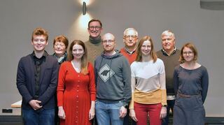 Zu den ersten zehn Kandidaten auf der Liste der SPD Heppenheim für die Kommunalwahl 2026 zählen (von links) Till Endres, Sonja Eck, Simone Reiners, Nick-Jonas Krüger-Haas, Benjamin Liesenberg, Michael Eck, Dorothea Liesenberg, Uwe Finn und Kordula Schubert. Es fehlt Tanja Rutz-Schwinn.Bild: Dagmar Jährling