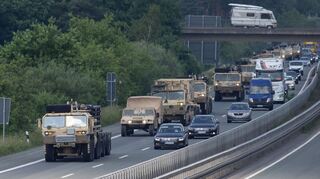 In Notfallsituationen sollen Militärs künftig von bestimmten Regeln für den Güterverkehr ausgenommen werden. (Archivbild)