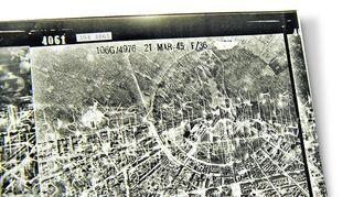 <p>Die Luftbilder (hier von Karlsruhe) wurden aus einer Höhe von 7000 bis 9000 Metern aufgenommen.</p>