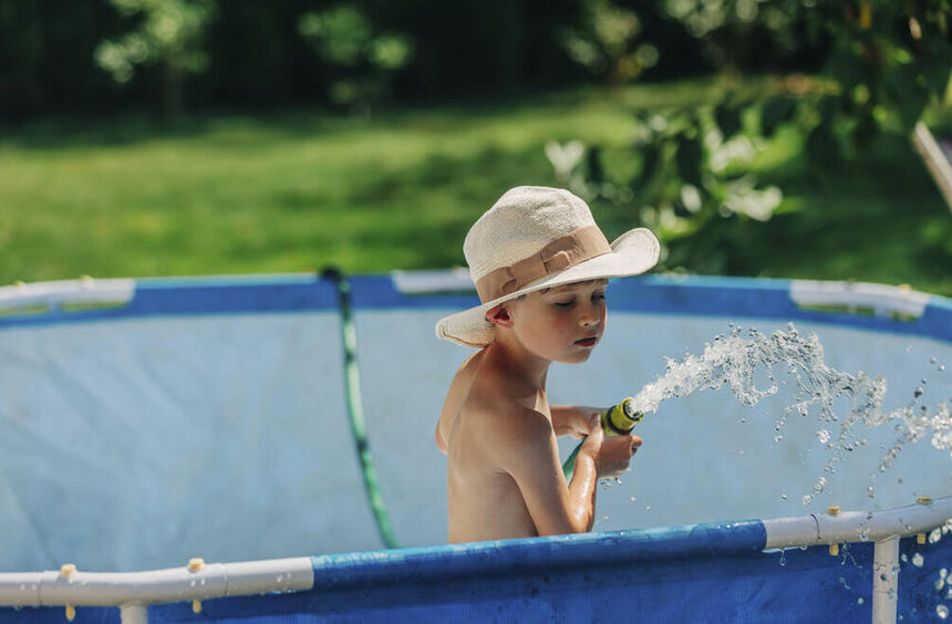 Vor dem Befüllen eines Pools in Heppenheim sollte man die Stadtwerke ...